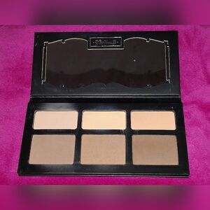 Kat Von D Shade + Light Contour Palette